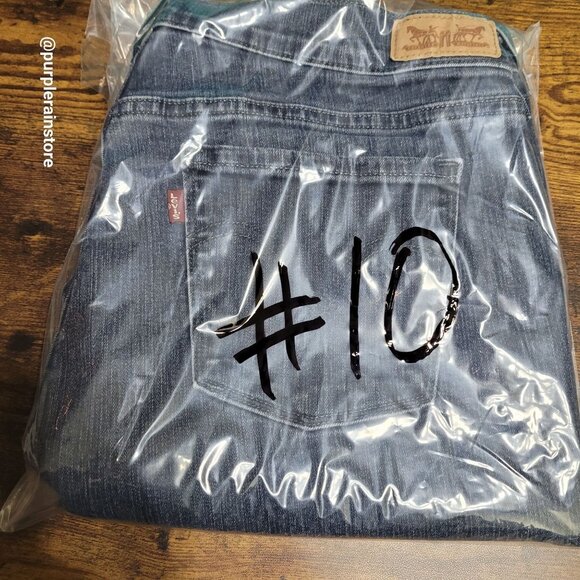 Levi's Jeans Size 12 Straight 505 Mid Rise Medium Dark Wash Western Country Girl - Picture 11 of 11